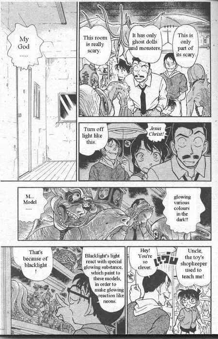 Read Detective Conan chapter 356 image 11 on Lezhin