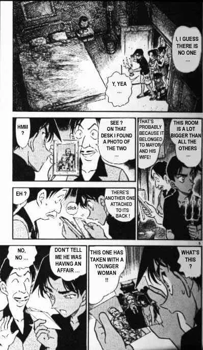 Read Detective Conan chapter 363 image 4 on Lezhin