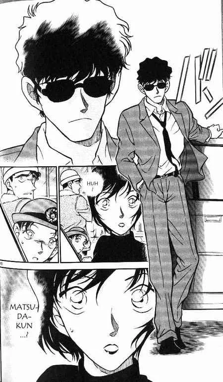 Read Detective Conan chapter 366 image 8 on Lezhin