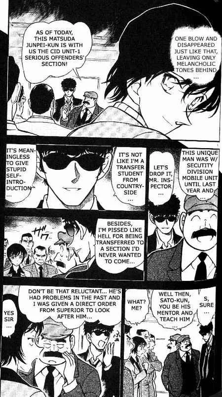 Read Detective Conan chapter 369 image 4 on Lezhin