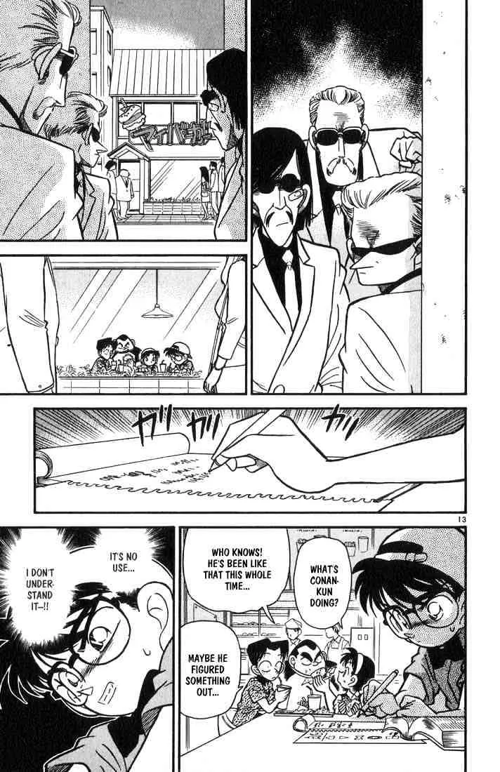 Read Detective Conan chapter 37 image 12 on Lezhin