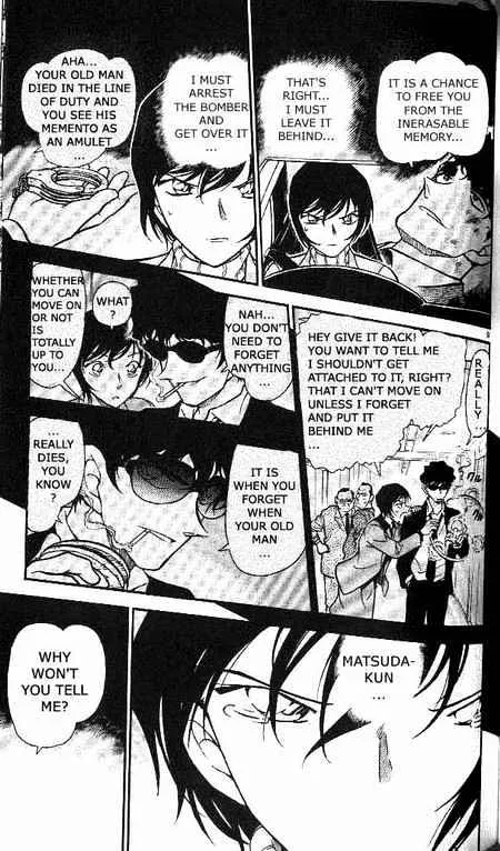 Read Detective Conan chapter 370 image 8 on Lezhin