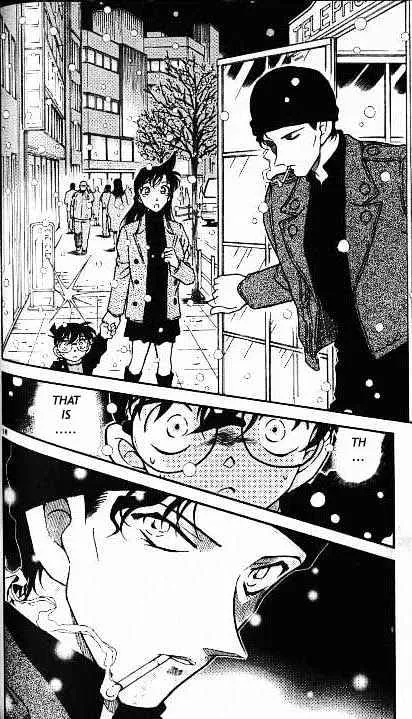 Read Detective Conan chapter 379 image 17 on Lezhin
