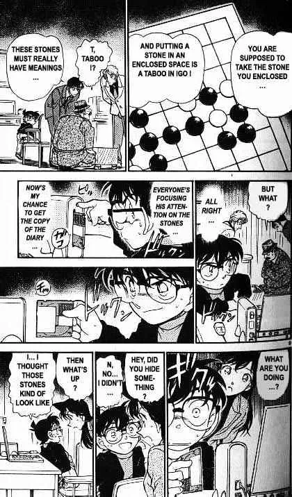 Read Detective Conan chapter 379 image 8 on Lezhin
