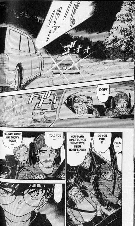 Read Detective Conan chapter 382 image 1 on Lezhin