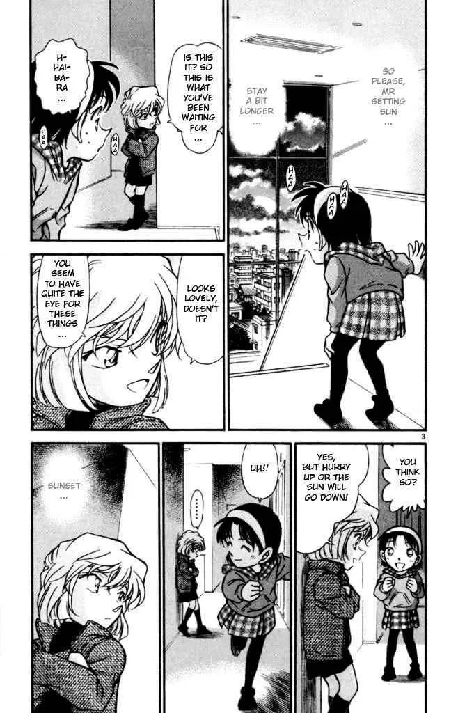 Read Detective Conan chapter 386 image 2 on Lezhin