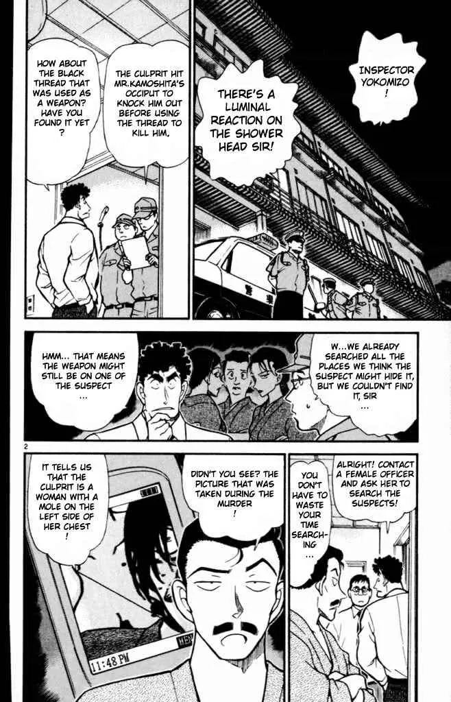 Read Detective Conan chapter 403 image 1 on Lezhin