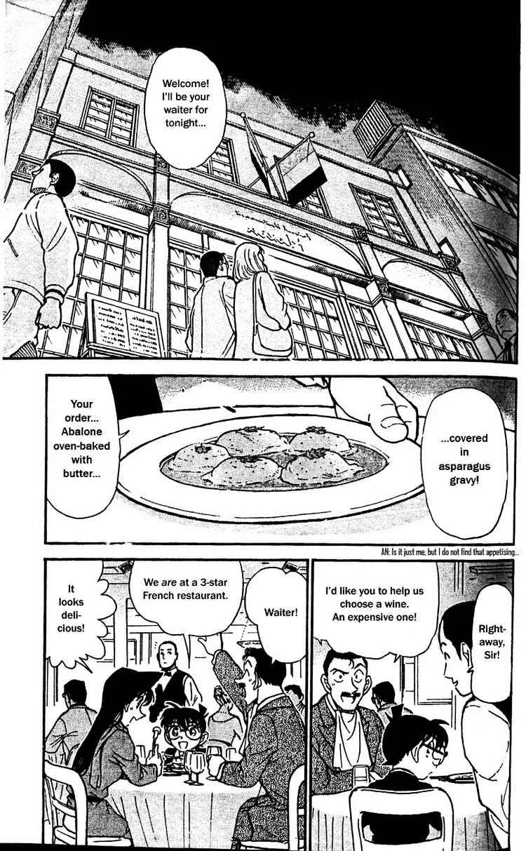 Read Detective Conan chapter 413 image 1 on Lezhin