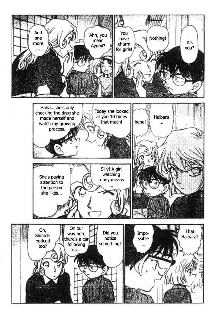 Read Detective Conan chapter 417 image 10 on Lezhin