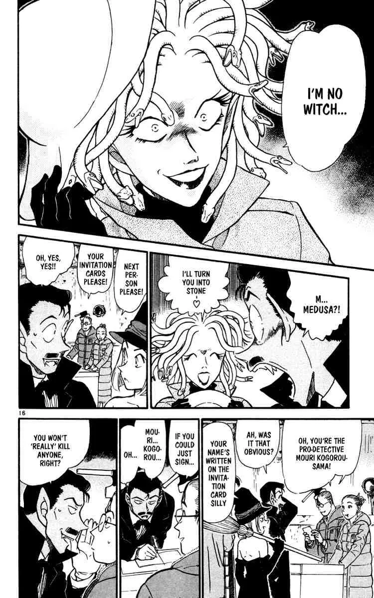 Read Detective Conan chapter 429 image 15 on Lezhin