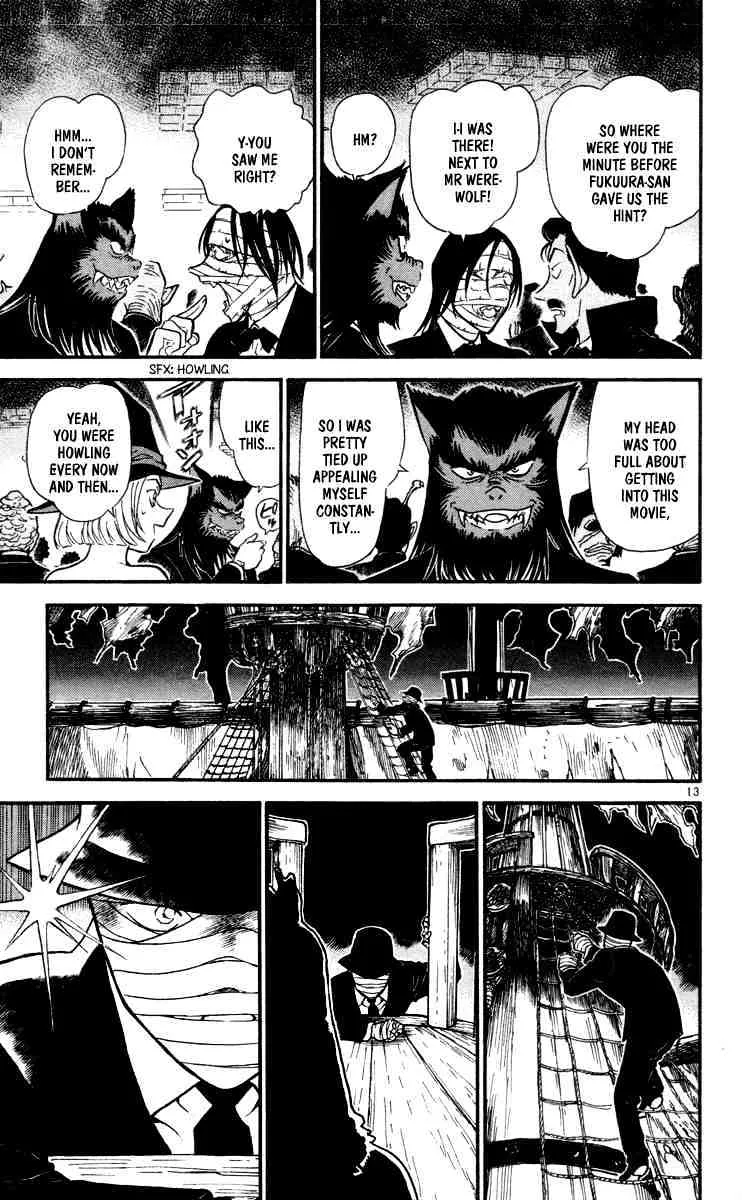 Read Detective Conan chapter 431 image 12 on Lezhin