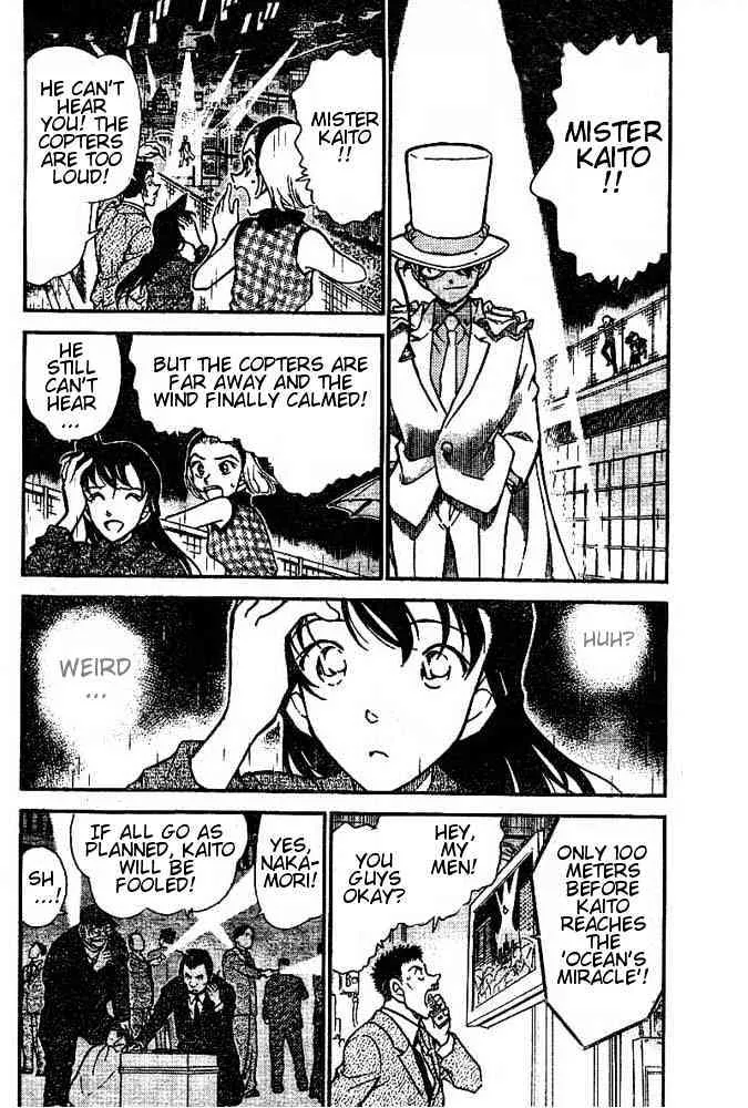 Read Detective Conan chapter 456 image 3 on Lezhin