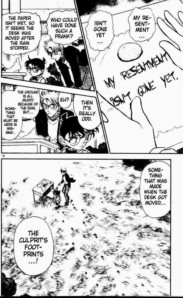 Read Detective Conan chapter 457 image 17 on Lezhin