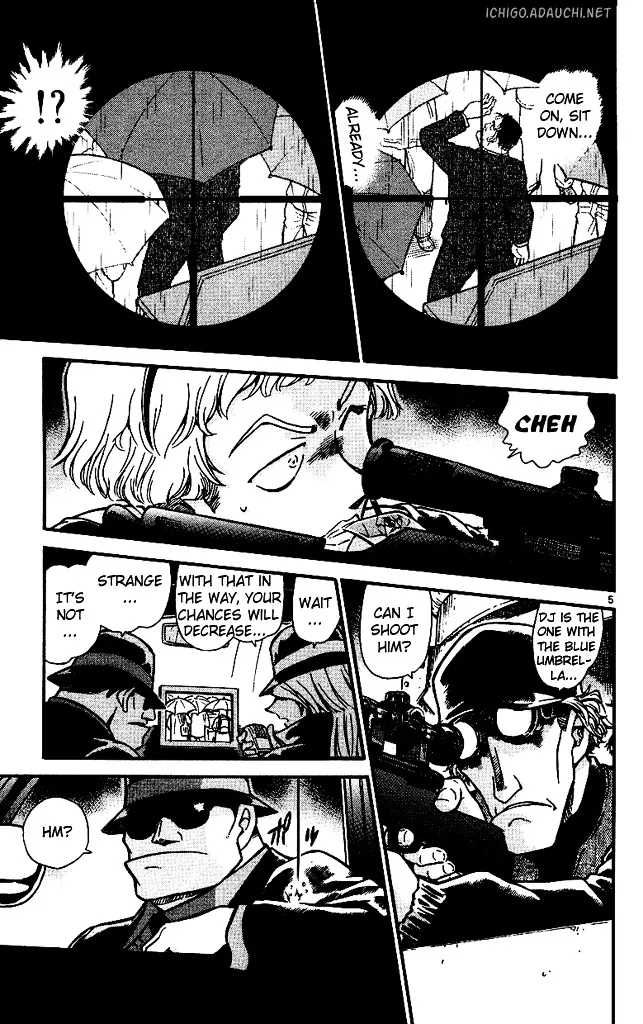 Read Detective Conan chapter 502 image 4 on Lezhin