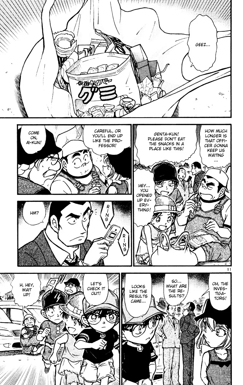 Read Detective Conan chapter 526 image 10 on Lezhin