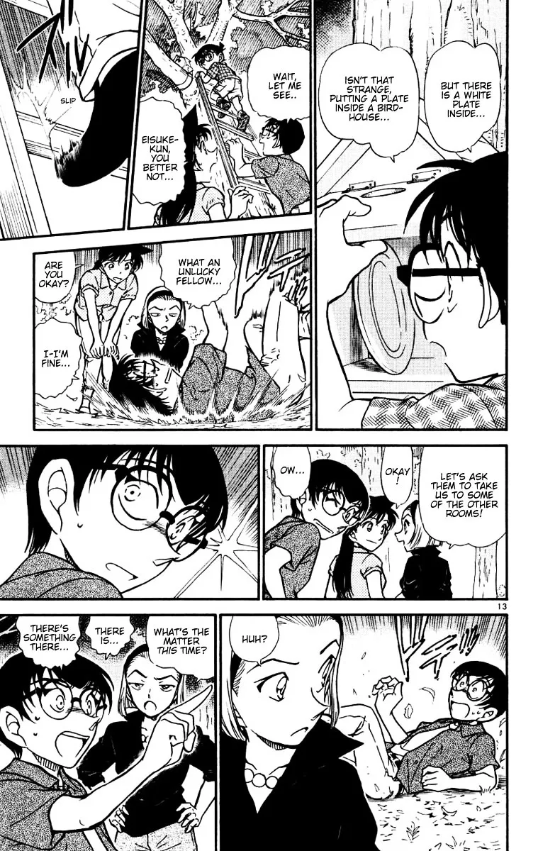 Read Detective Conan chapter 530 image 12 on Lezhin
