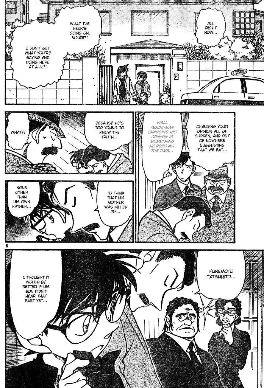 Read Detective Conan chapter 555 image 5 on Lezhin
