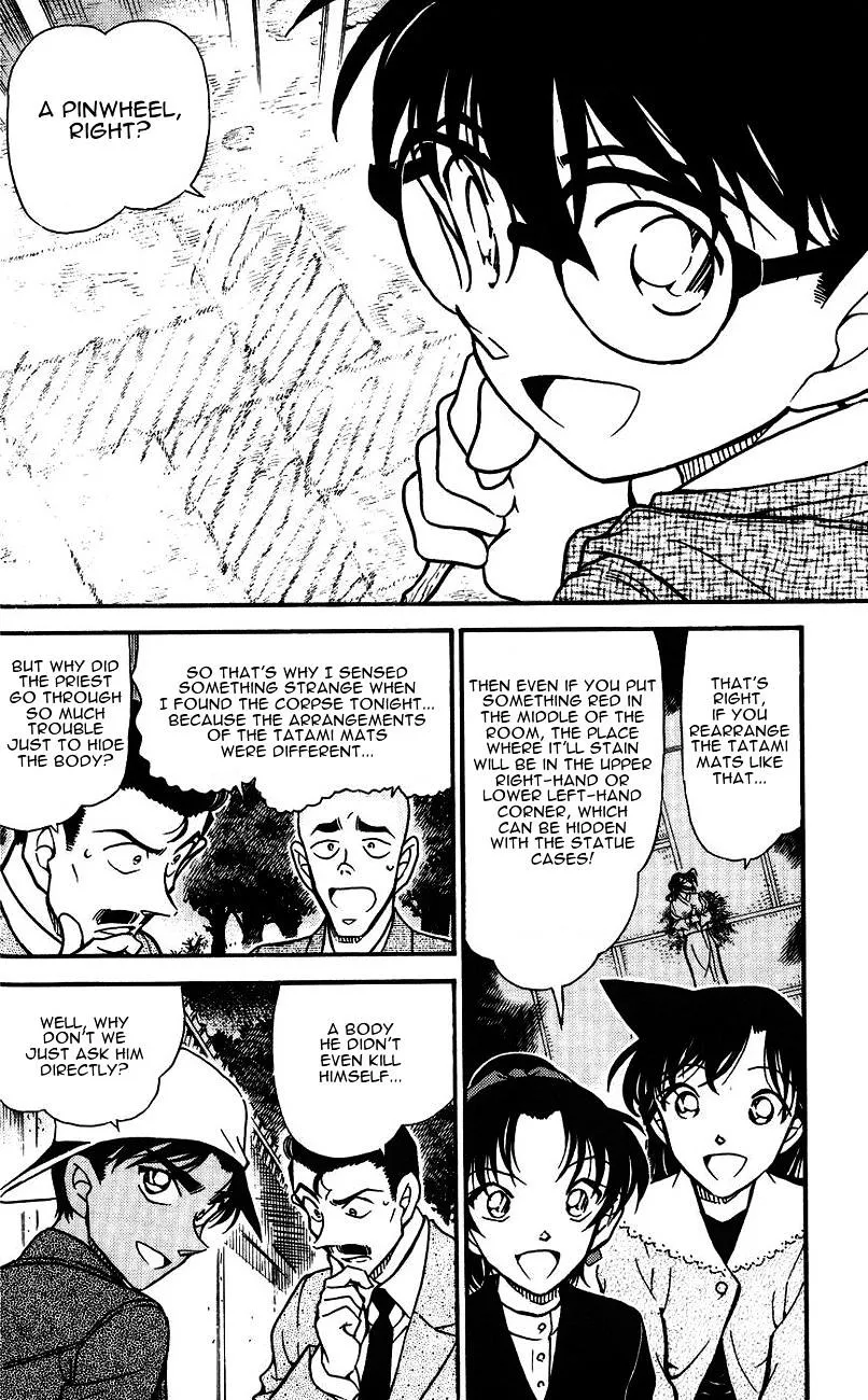 Read Detective Conan chapter 561 image 13 on Lezhin