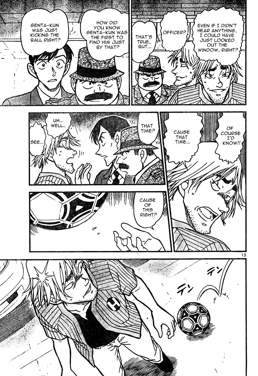 Read Detective Conan chapter 569 image 12 on Lezhin