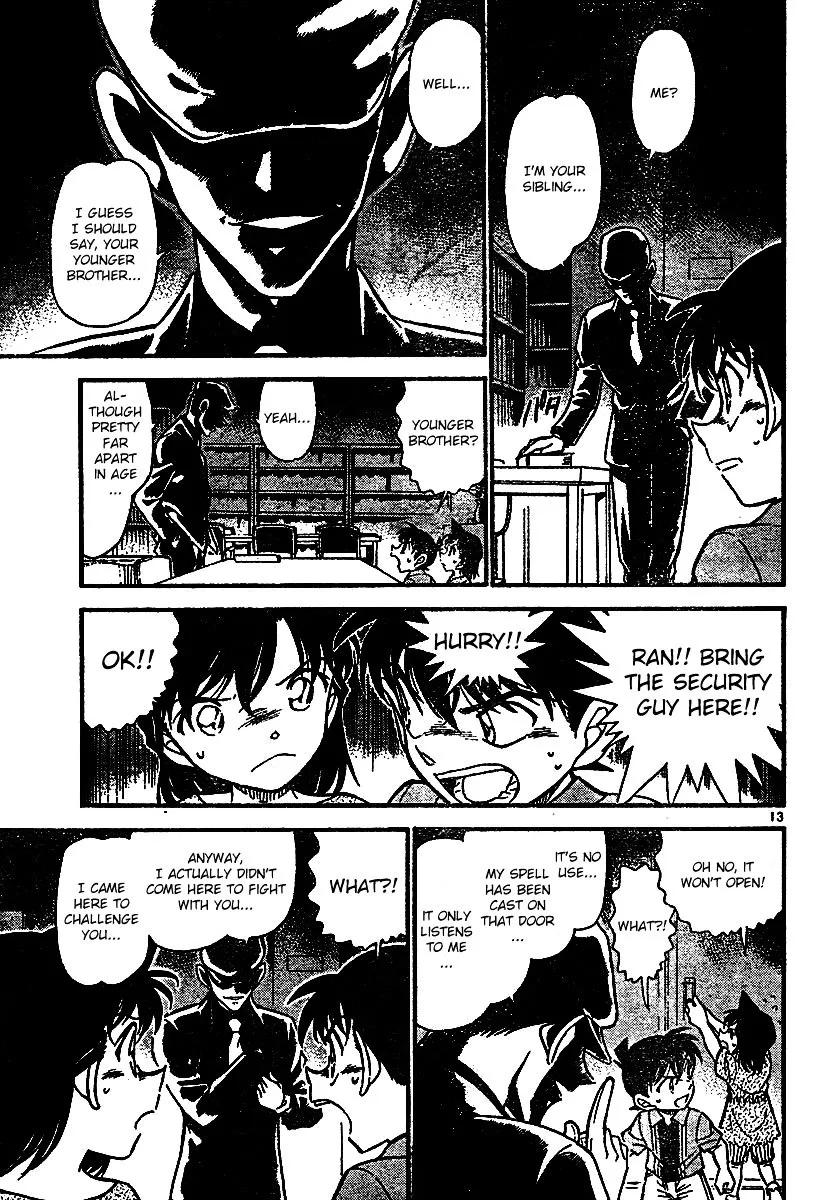 Read Detective Conan chapter 570 image 12 on Lezhin