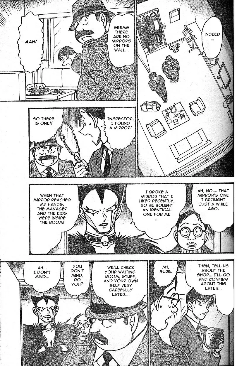Read Detective Conan chapter 592 image 6 on Lezhin