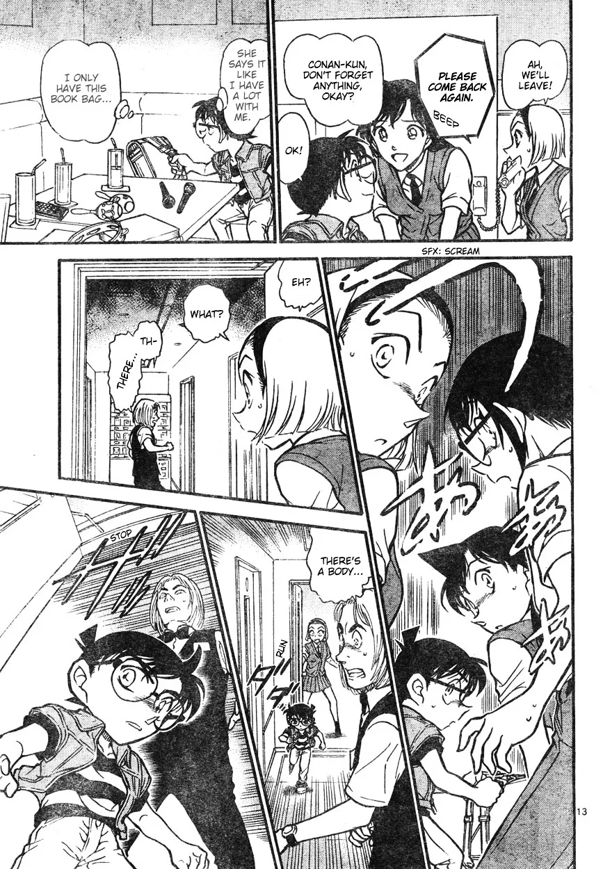 Read Detective Conan chapter 619 image 12 on Lezhin