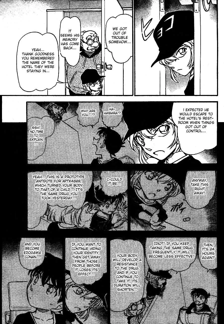 Read Detective Conan chapter 652 image 8 on Lezhin