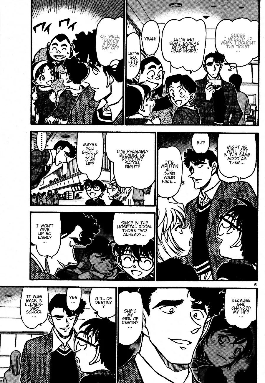 Read Detective Conan chapter 687 image 4 on Lezhin