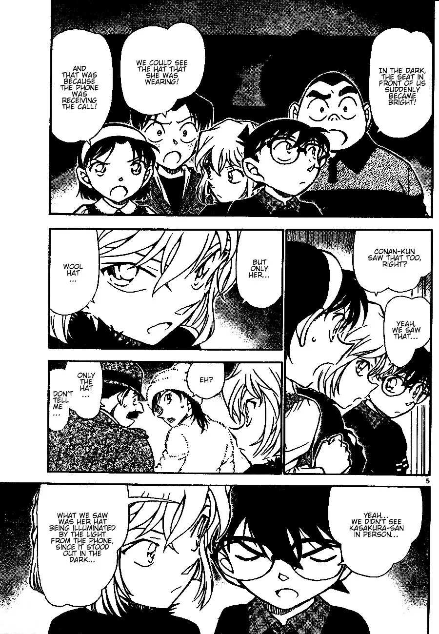 Read Detective Conan chapter 689 image 4 on Lezhin