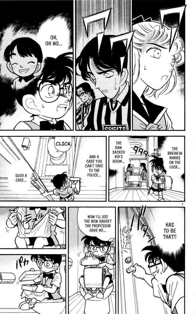 Read Detective Conan chapter 69 image 5 on Lezhin