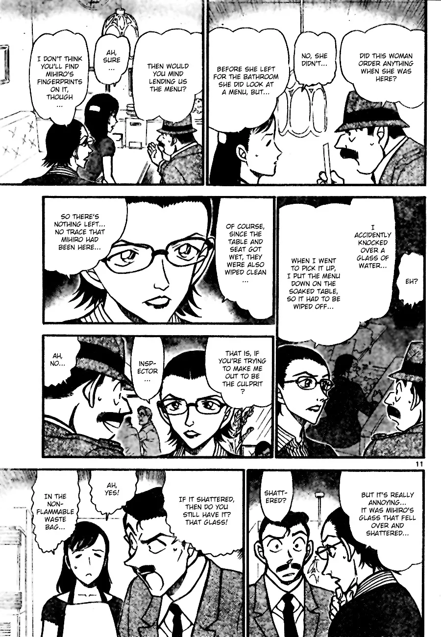 Read Detective Conan chapter 697 image 10 on Lezhin