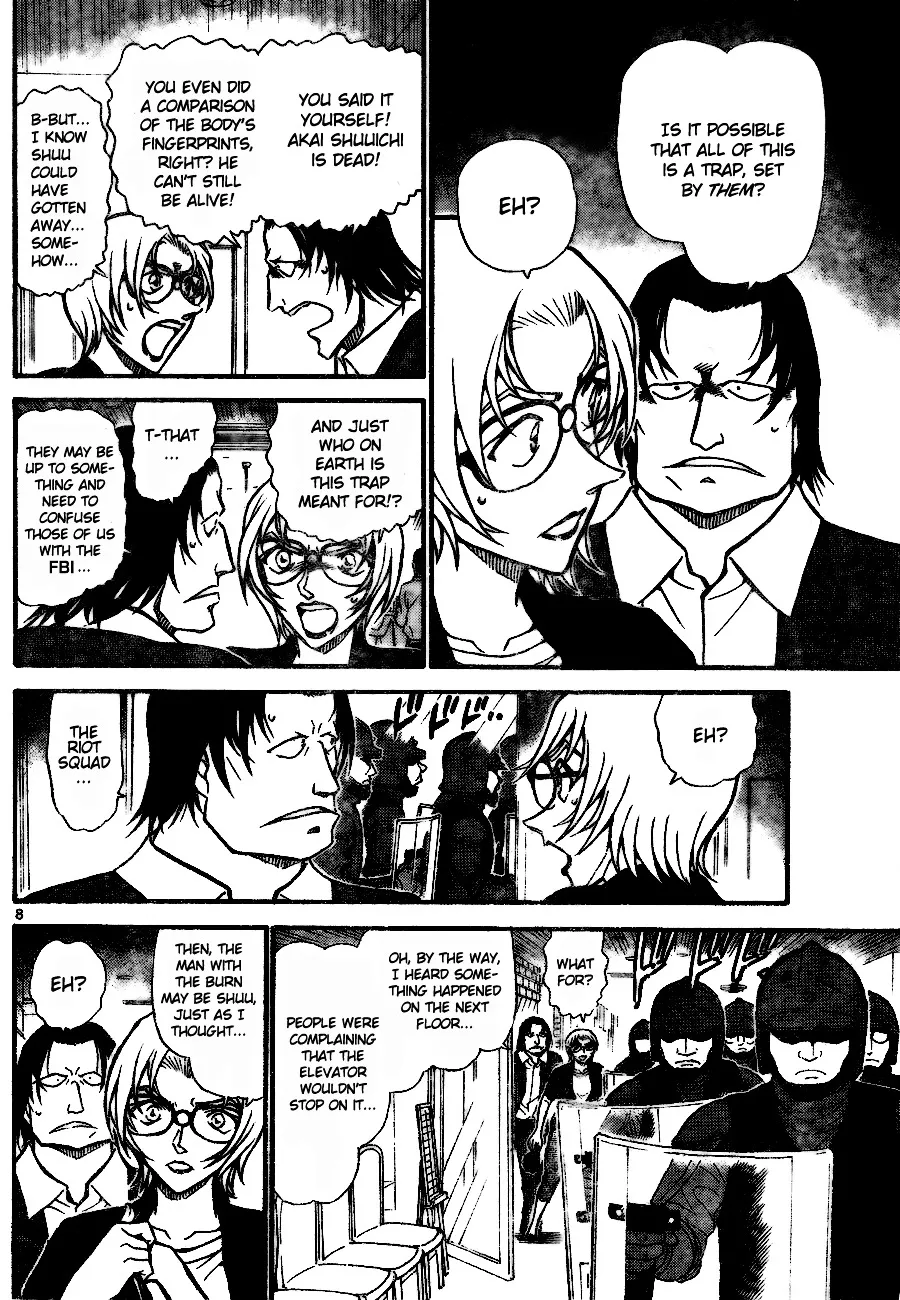 Read Detective Conan chapter 701 image 7 on Lezhin