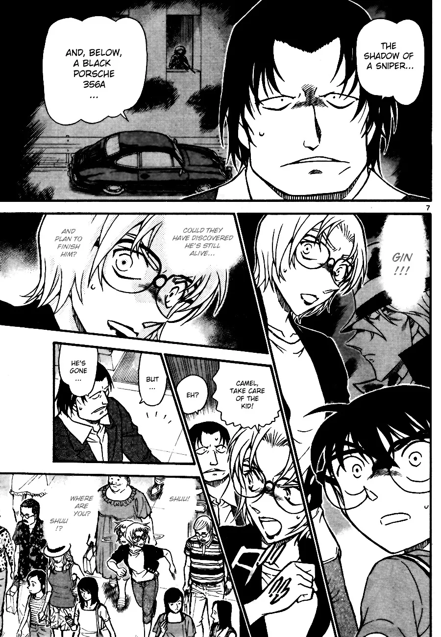 Read Detective Conan chapter 704 image 6 on Lezhin