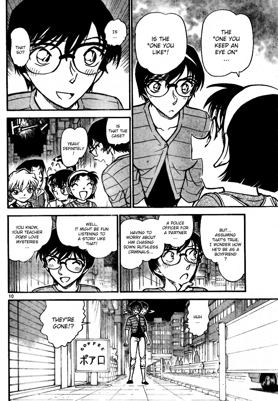 Read Detective Conan chapter 705 image 9 on Lezhin