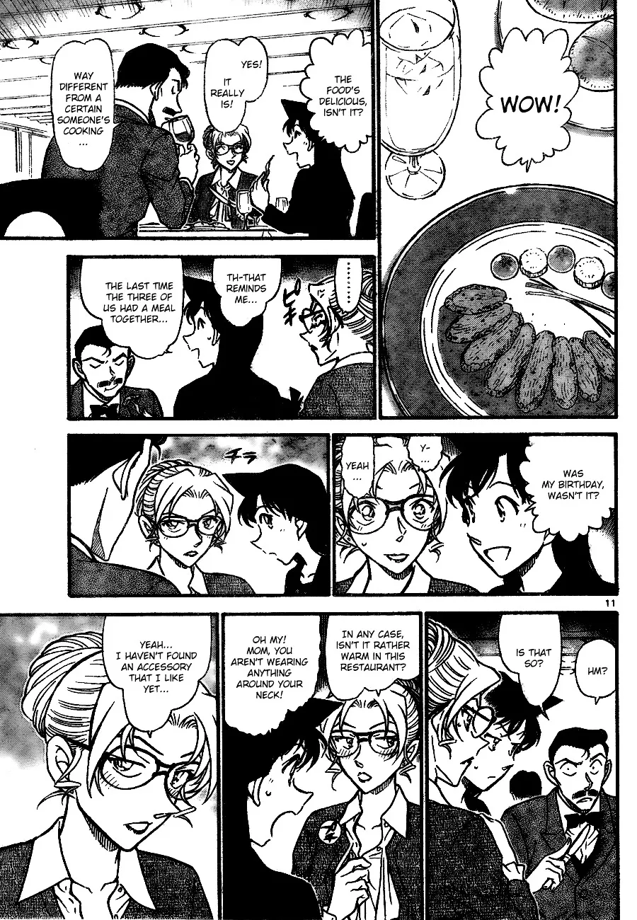 Read Detective Conan chapter 709 image 10 on Lezhin