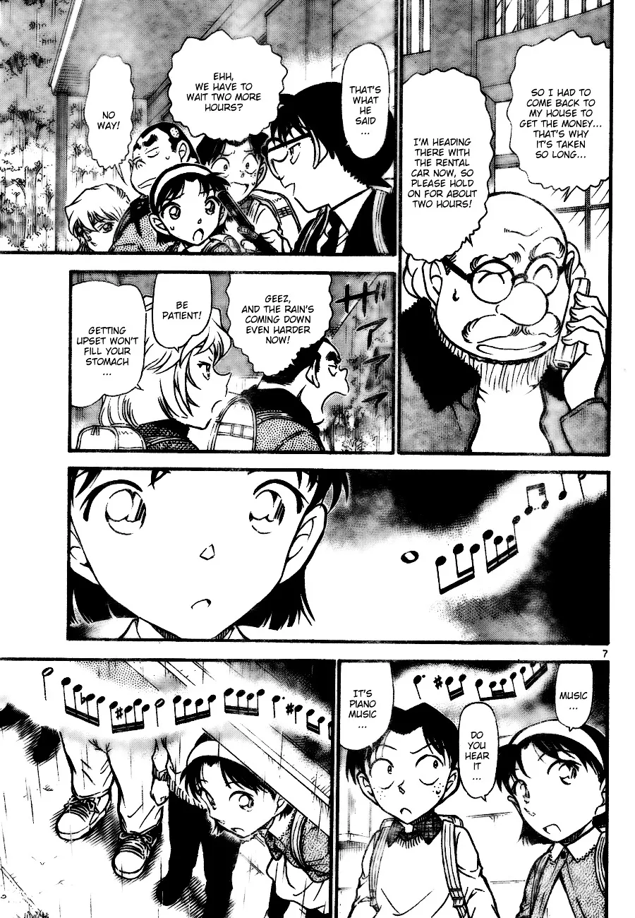 Read Detective Conan chapter 728 image 6 on Lezhin