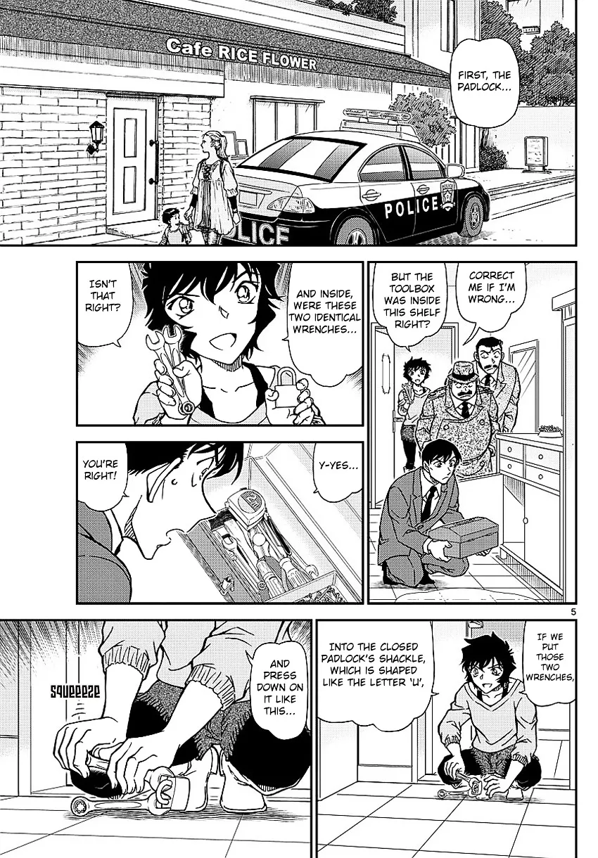 Read Detective Conan chapter 996 image 8 on Lezhin