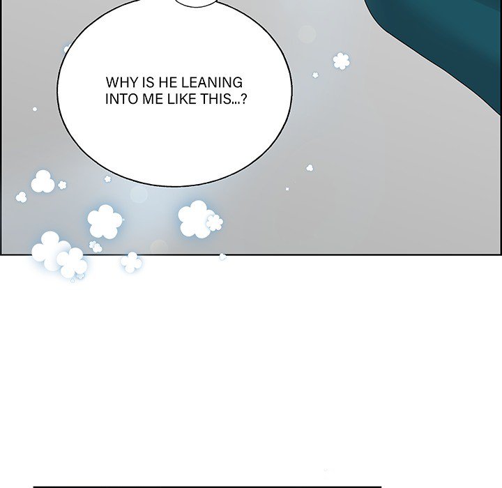 Read Dubious Moon chapter 0 image 4 on Lezhin