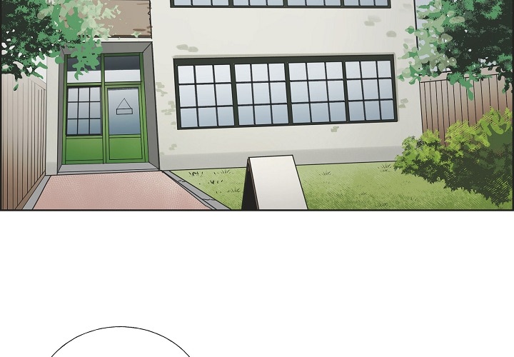 Read Dubious Moon chapter 1 image 3 on Lezhin
