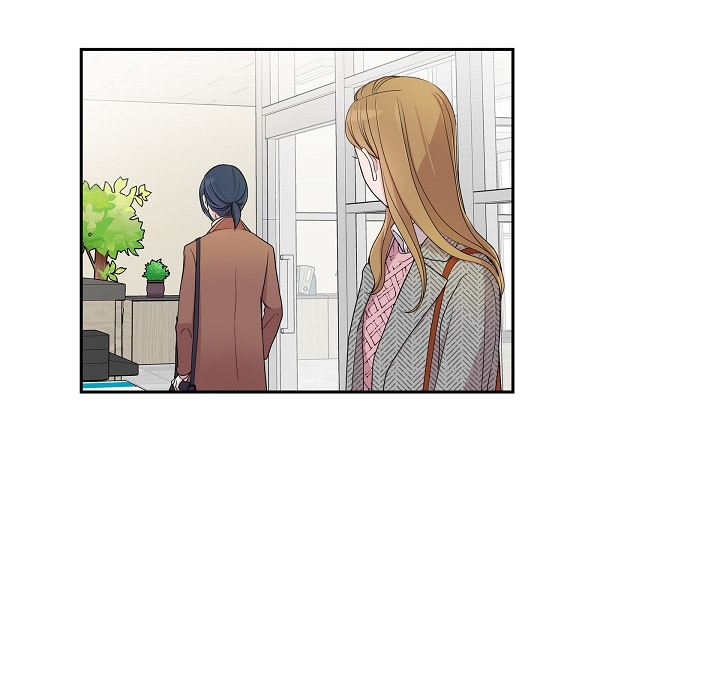 Read Dubious Moon chapter 15 image 16 on Lezhin