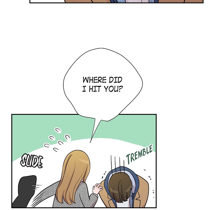 Read Dubious Moon chapter 15 image 33 on Lezhin