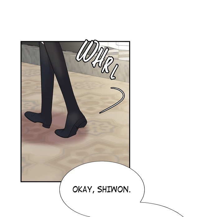 Read Dubious Moon chapter 22 image 15 on Lezhin