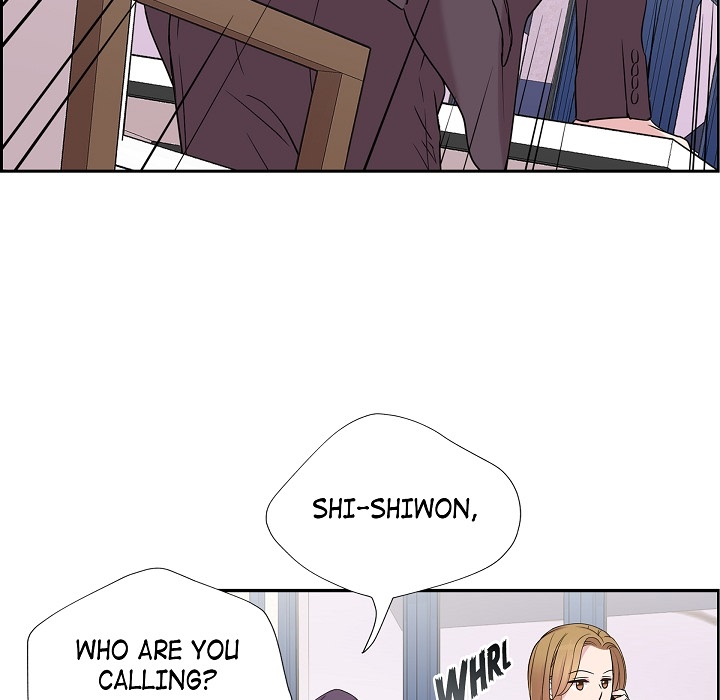 Read Dubious Moon chapter 22 image 40 on Lezhin