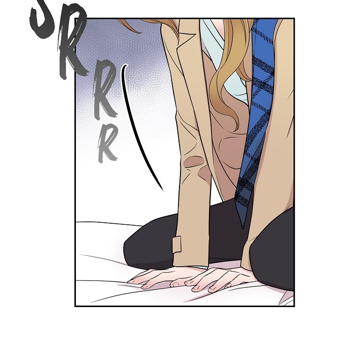 Read Dubious Moon chapter 25 image 28 on Lezhin