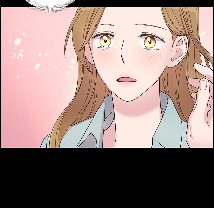 Read Dubious Moon chapter 25 image 69 on Lezhin