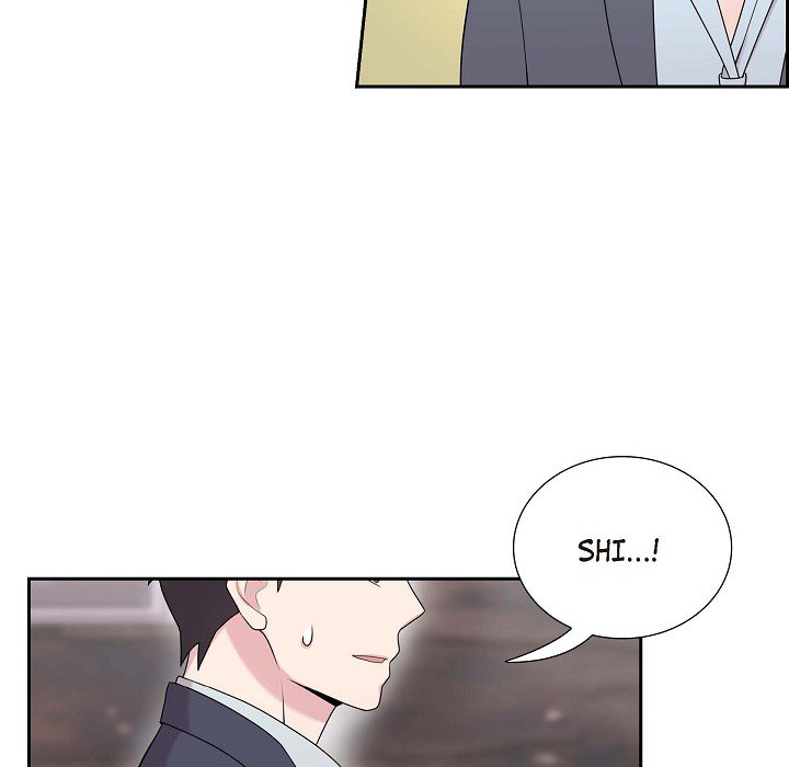 Read Dubious Moon chapter 42 image 69 on Lezhin