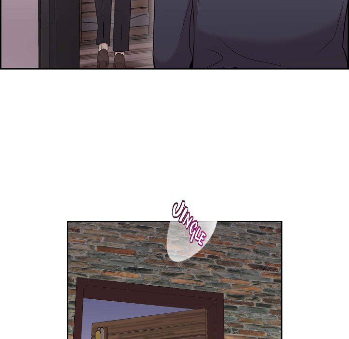 Read Dubious Moon chapter 42 image 81 on Lezhin