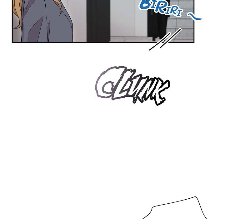 Read Dubious Moon chapter 43 image 17 on Lezhin