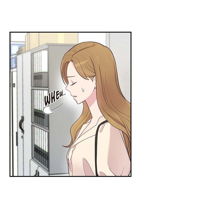 Read Dubious Moon chapter 44 image 38 on Lezhin