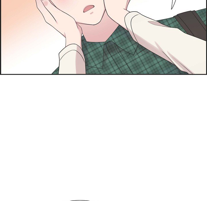 Read Dubious Moon chapter 46 image 29 on Lezhin